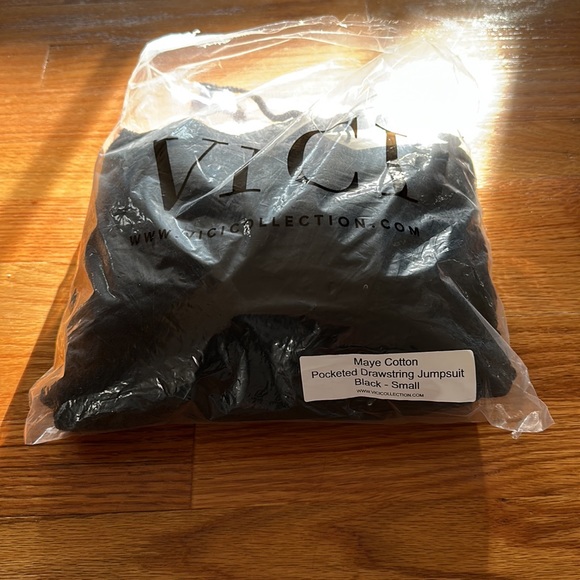 Vici Maye Cotton Pocketed Drawstring Jumpsuit. - Picture 3 of 3